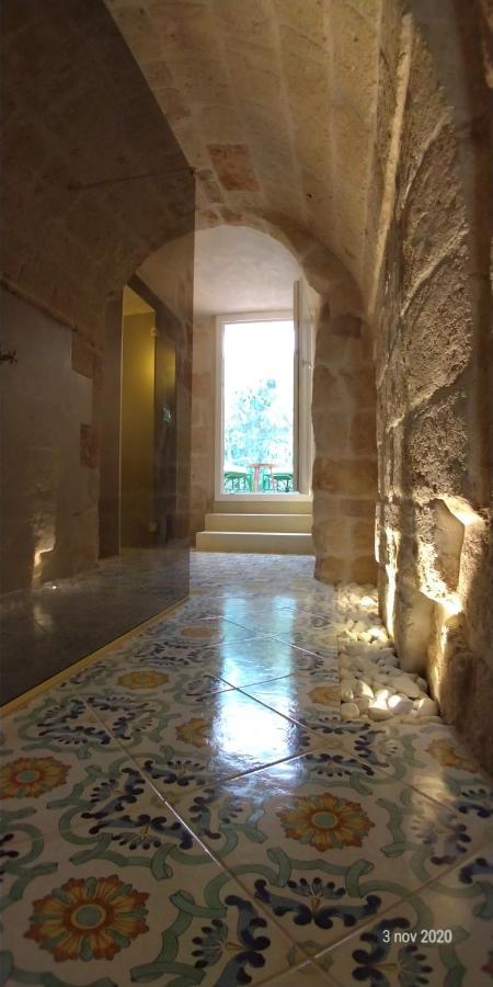 My Monopoli - Casa Dei Fiori Suite "Mimosa" Casa D'Epoca Exterior photo